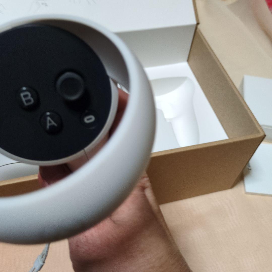 VR.Quest2とストラップ