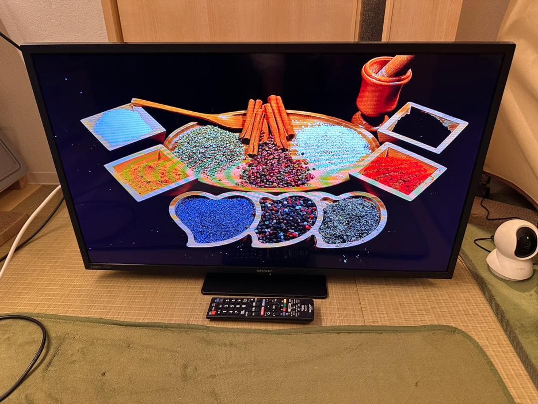 SHARP シャープ　32型　テレビ 2T-C32DE 2024年製　未使用近い