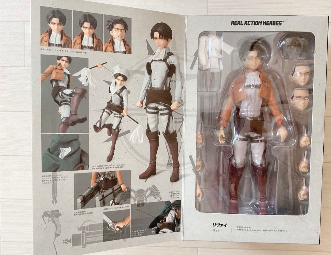 進撃の巨人 リヴァイ リアルアクションヒーローズ フィギュア 初回限定盤