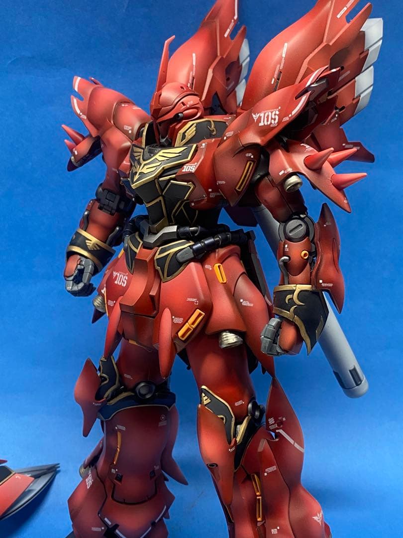 バンダイMGシナンジュプラモデル完成品