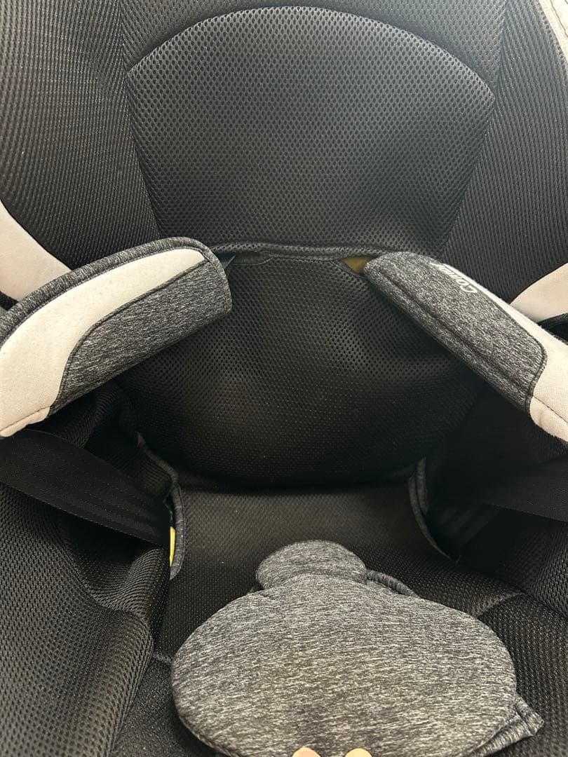 Combi 回転式チャイルドシート ブラック/グレー