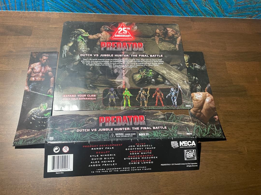 NECA ネカ プレデター＆ダッチ フィギュア