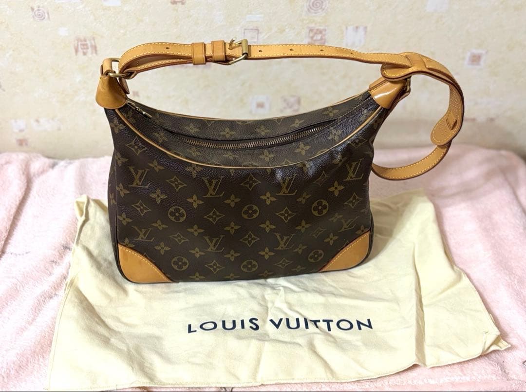 LOUIS VUITTON ショルダーバッグ ブローニュ