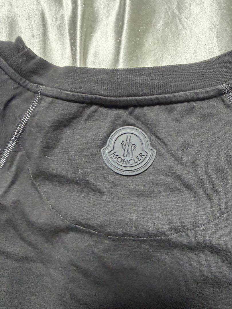 MONCLER Tシャツ　ブラック