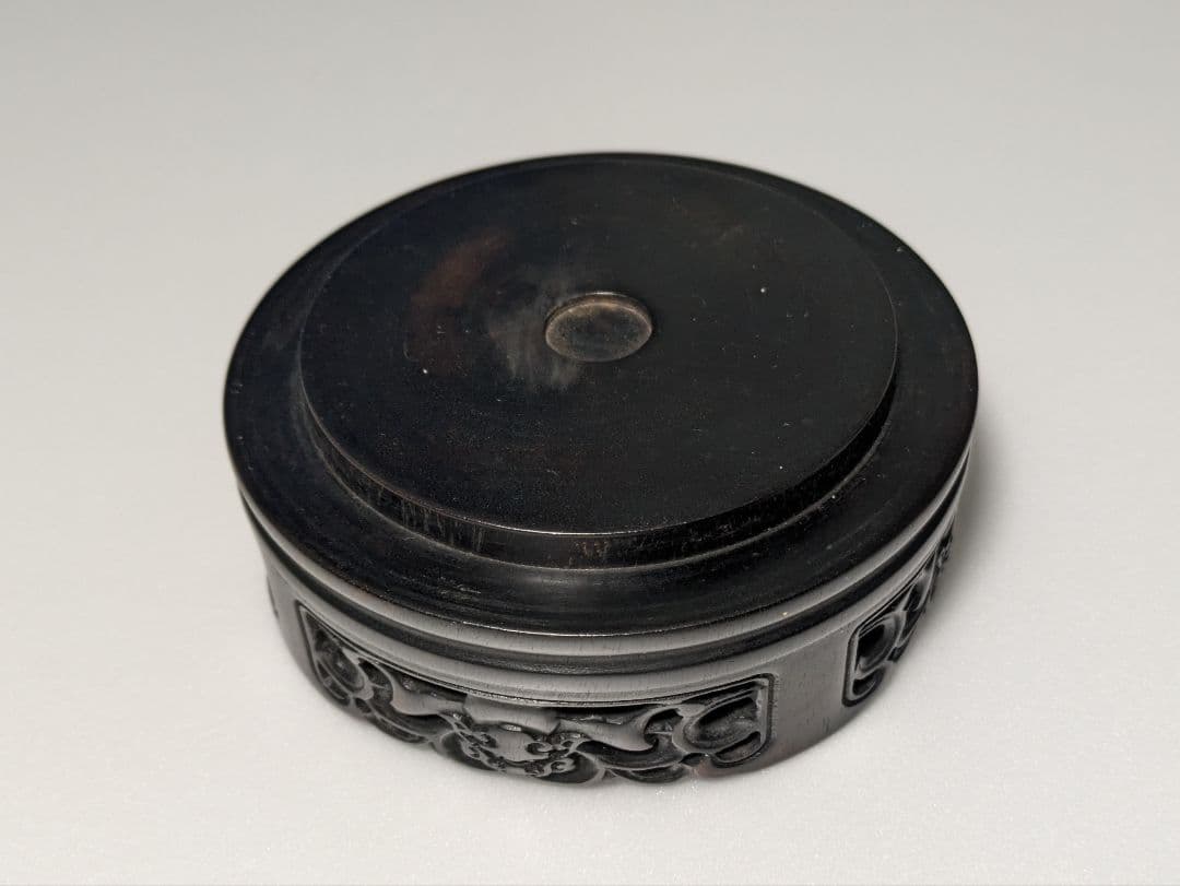 『最終値下げ』中国の香炉　紫檀　透かし彫り