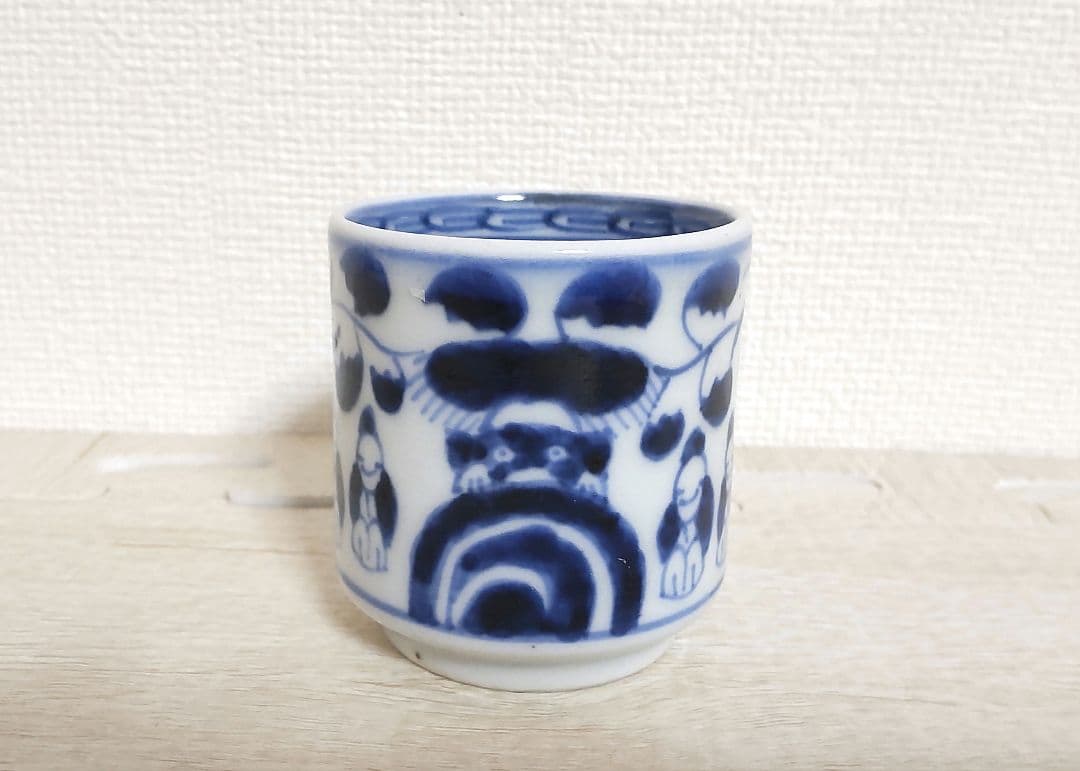 古伊万里　染付人物・獅子覗