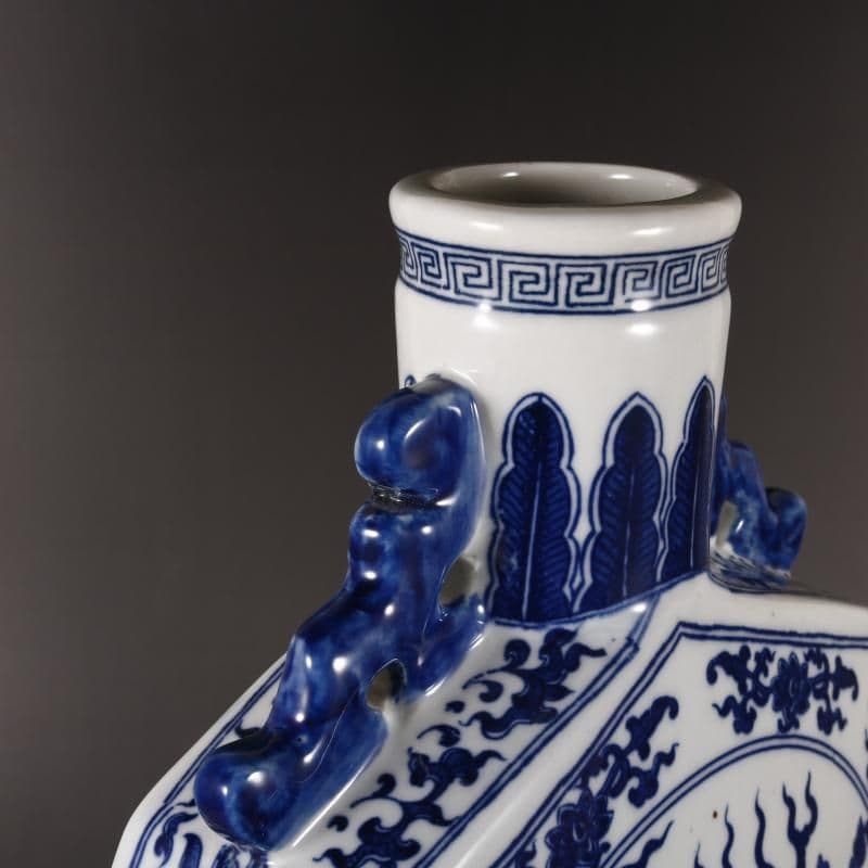 清乾隆青花麒麟紋抱月扁瓶 景徳鎮 陶磁器 装飾品 現代工芸品美術品 置物