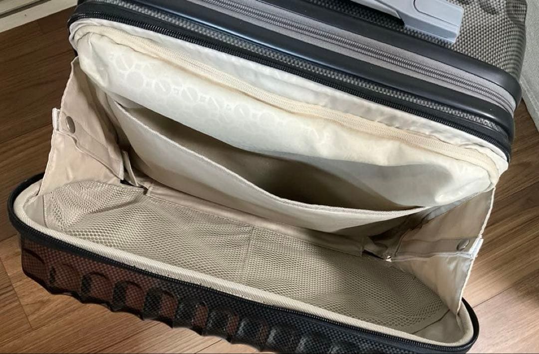 ace パリセイド　キャリーケース　機内持込可　TSAロック