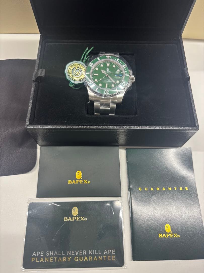 BAPEX® 自動巻き時計 緑