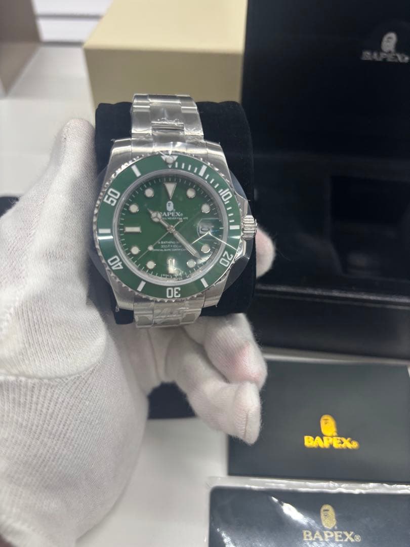 BAPEX® 自動巻き時計 緑