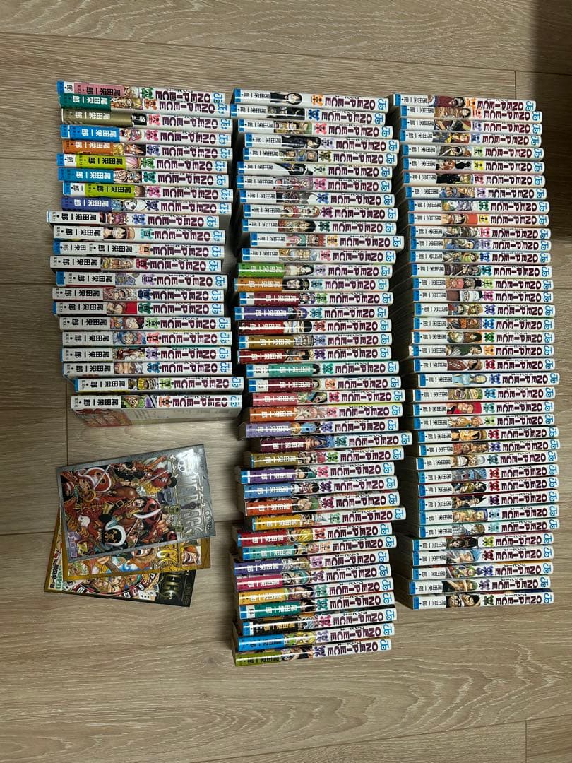 ワンピース ONE PIECE　　 1〜111巻+関連本3冊　30巻のみ抜けあり
