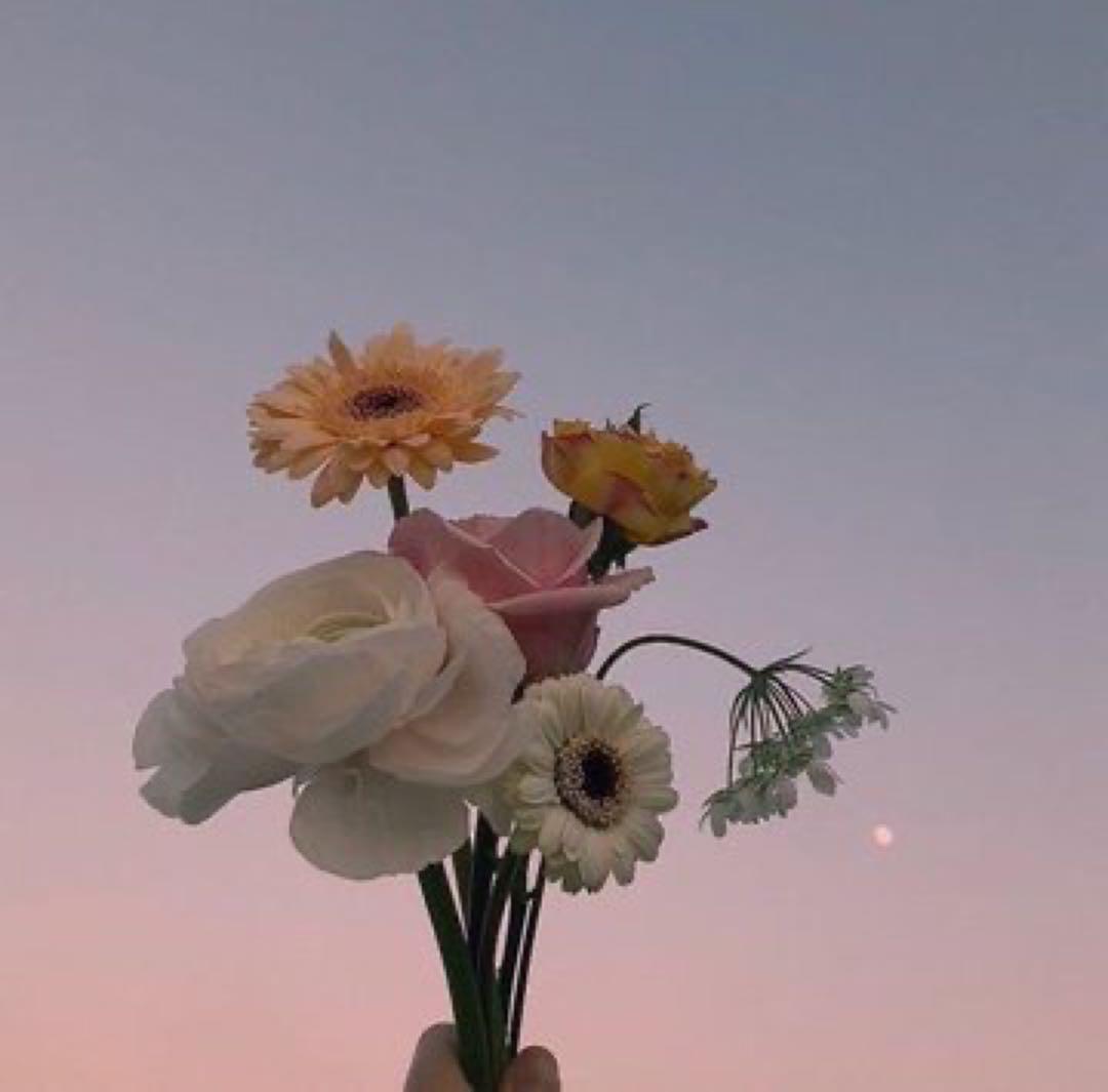 ピンズ・ピンバッジ・缶バッジ R.