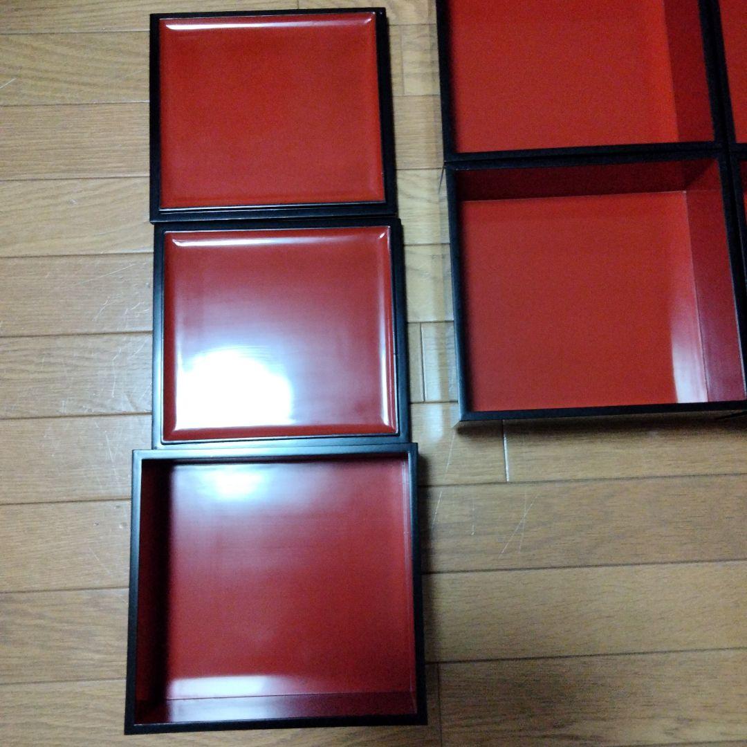 【家紋入り(剣片喰けんかたばみ）】漆塗り五段重箱　共箱