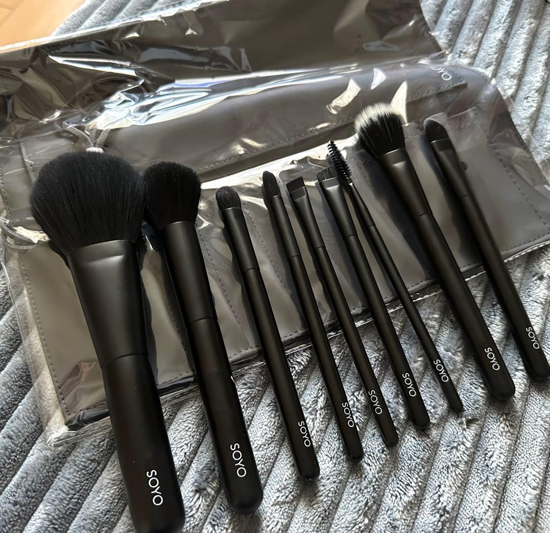 SOYO メイクブラシ9本セット➕ケース付き小田切ヒロ　熊野筆　オダギリヒロ
