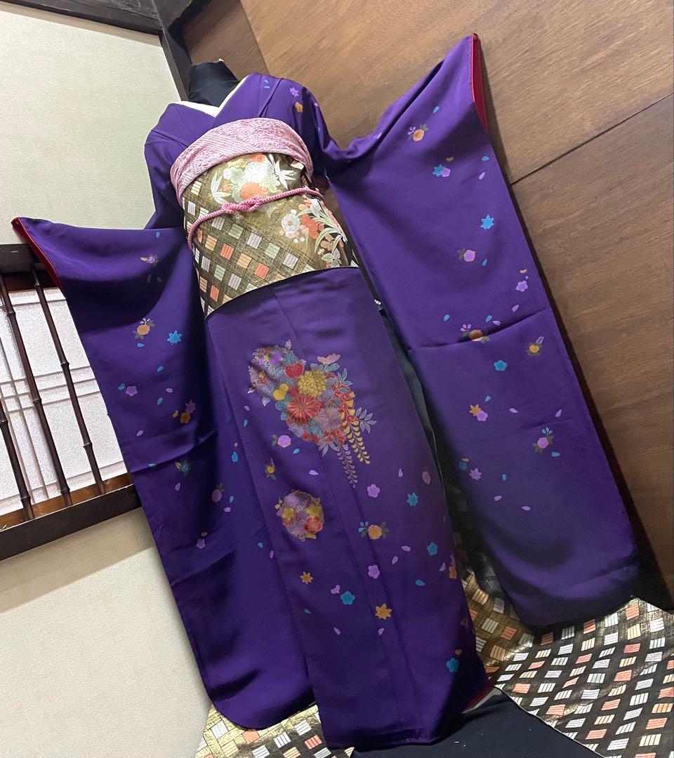 振袖 フルセット6点サイズＬ雪輪舞花文　金彩　正絹