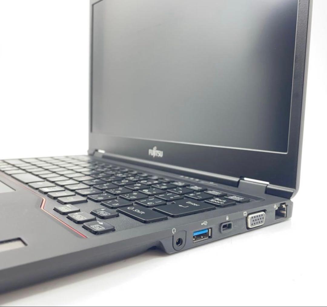 富士通 ノートパソコン Core i5 第11世代 ssd