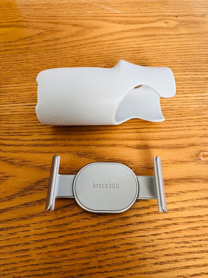 Insta360 Flow Pro スタビライザー(iPhone用)