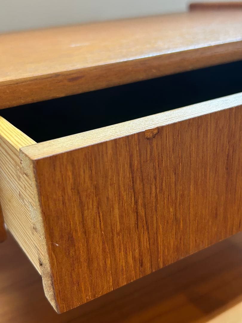 北欧ヴィンテージ　サイドテーブル　チェスト