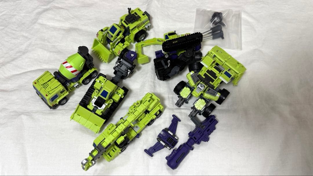 MAKETOYS メイクトイズ　ジャイアント　デバスター似