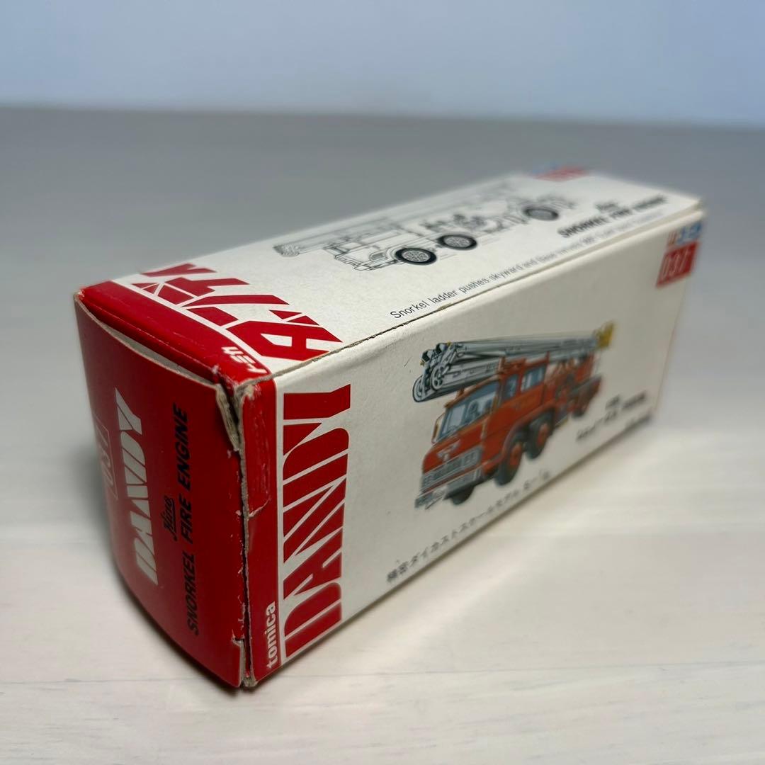 トミカダンディ　日野　シュノーケル　消防車