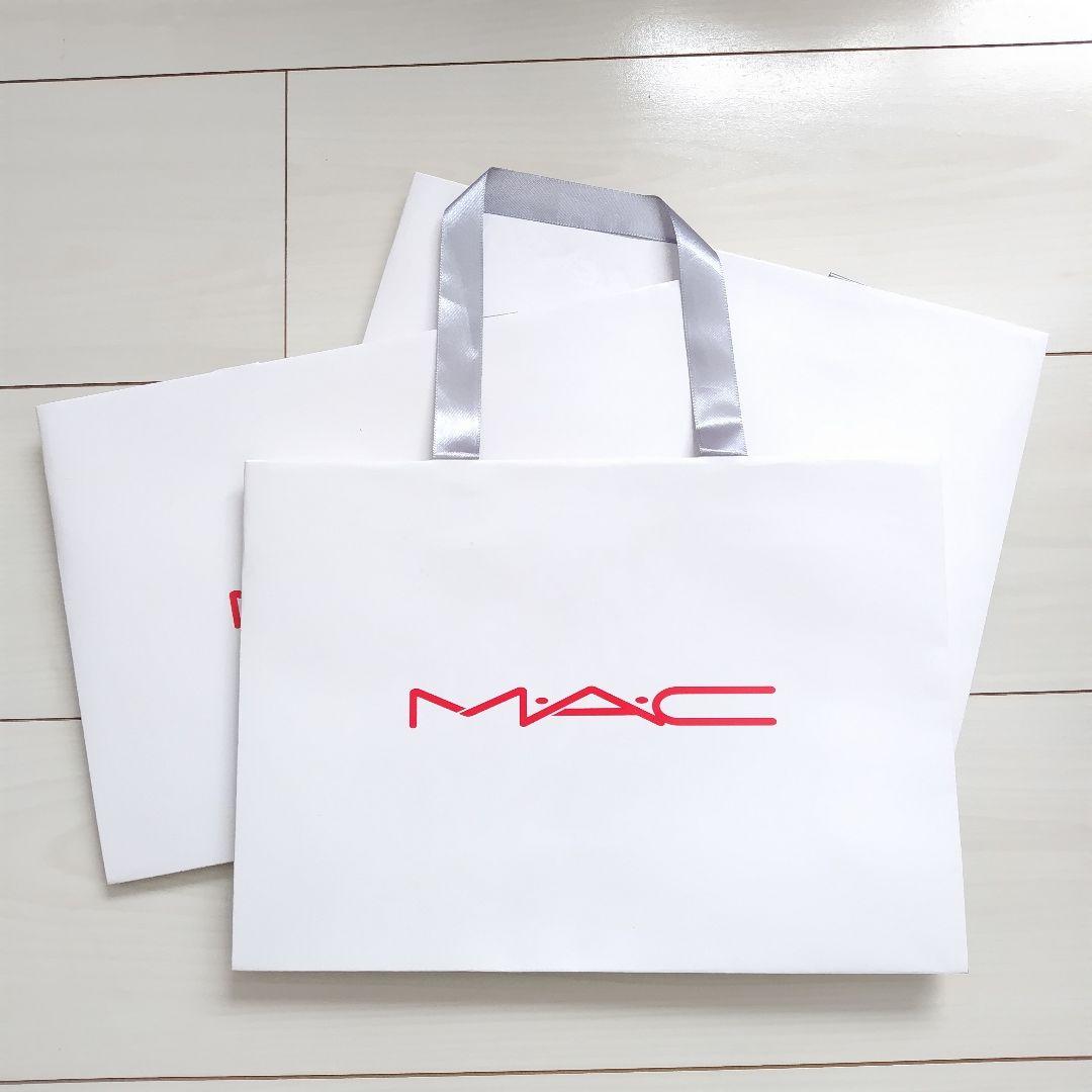 MAC新品ブラシ オブ スノー エッセンシャル ブラシ キット