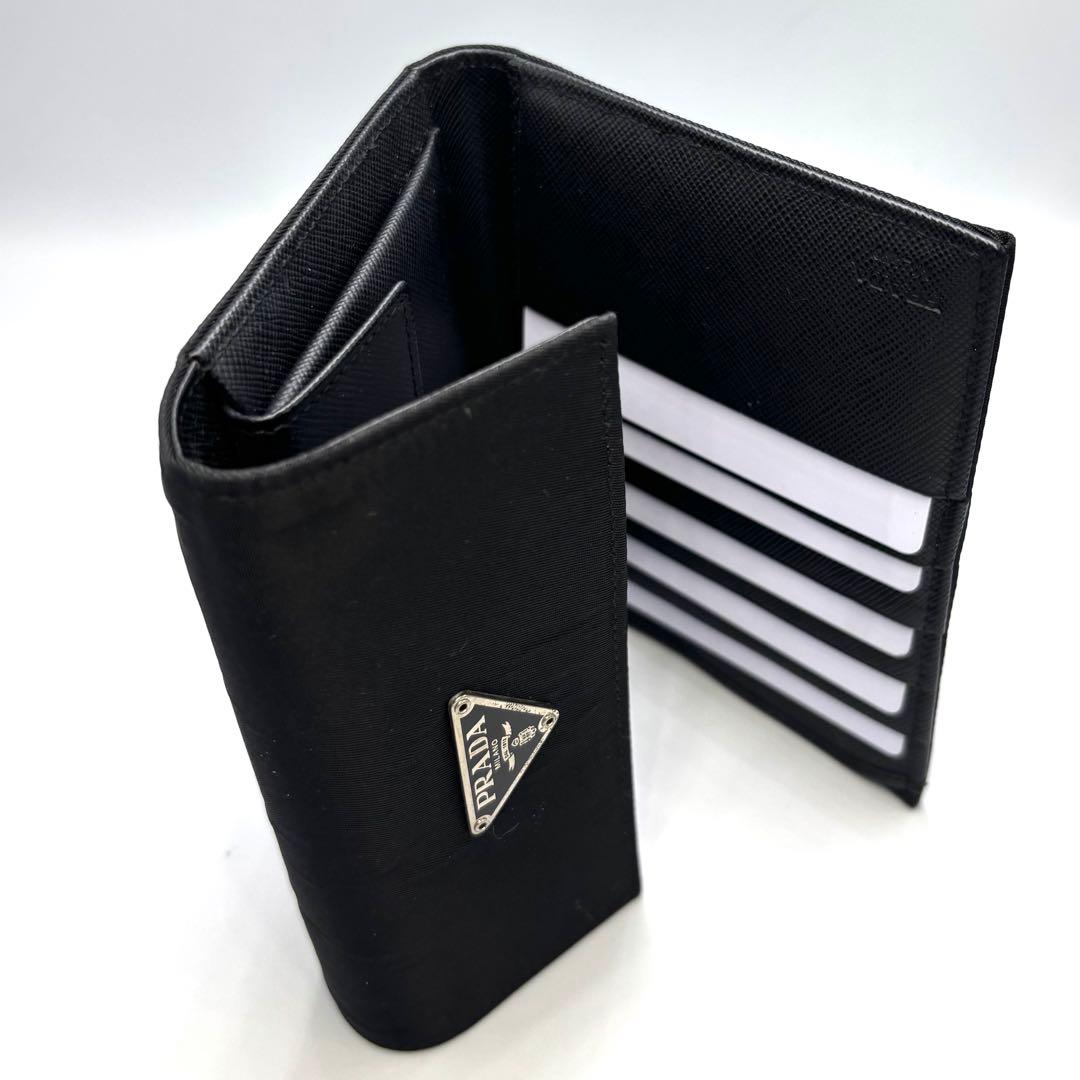 美品　PRADA プラダ ナイロン ポーチ 三角ロゴ ブラック クラッチバッグ