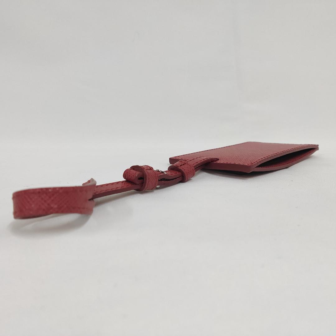 ○★新品 未使用 プラダ サフィアーノレザー ラゲッジタグ レッド ネームタグ