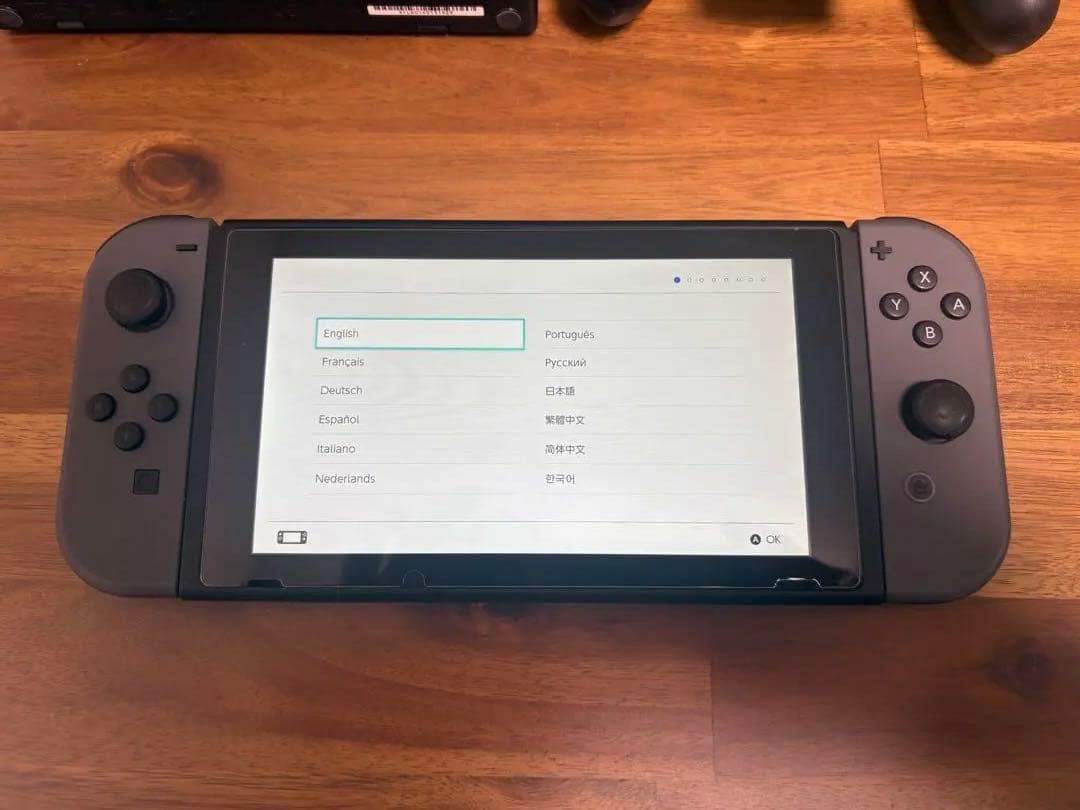 S*u様 異音有/ジャンク品/Nintendo Switch本体/付属品有/SD