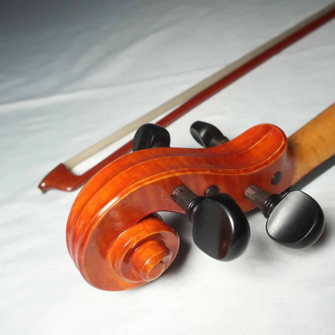 美品 虎杢 4/4 バイオリン 弓 ハードケース付き 弦交換済