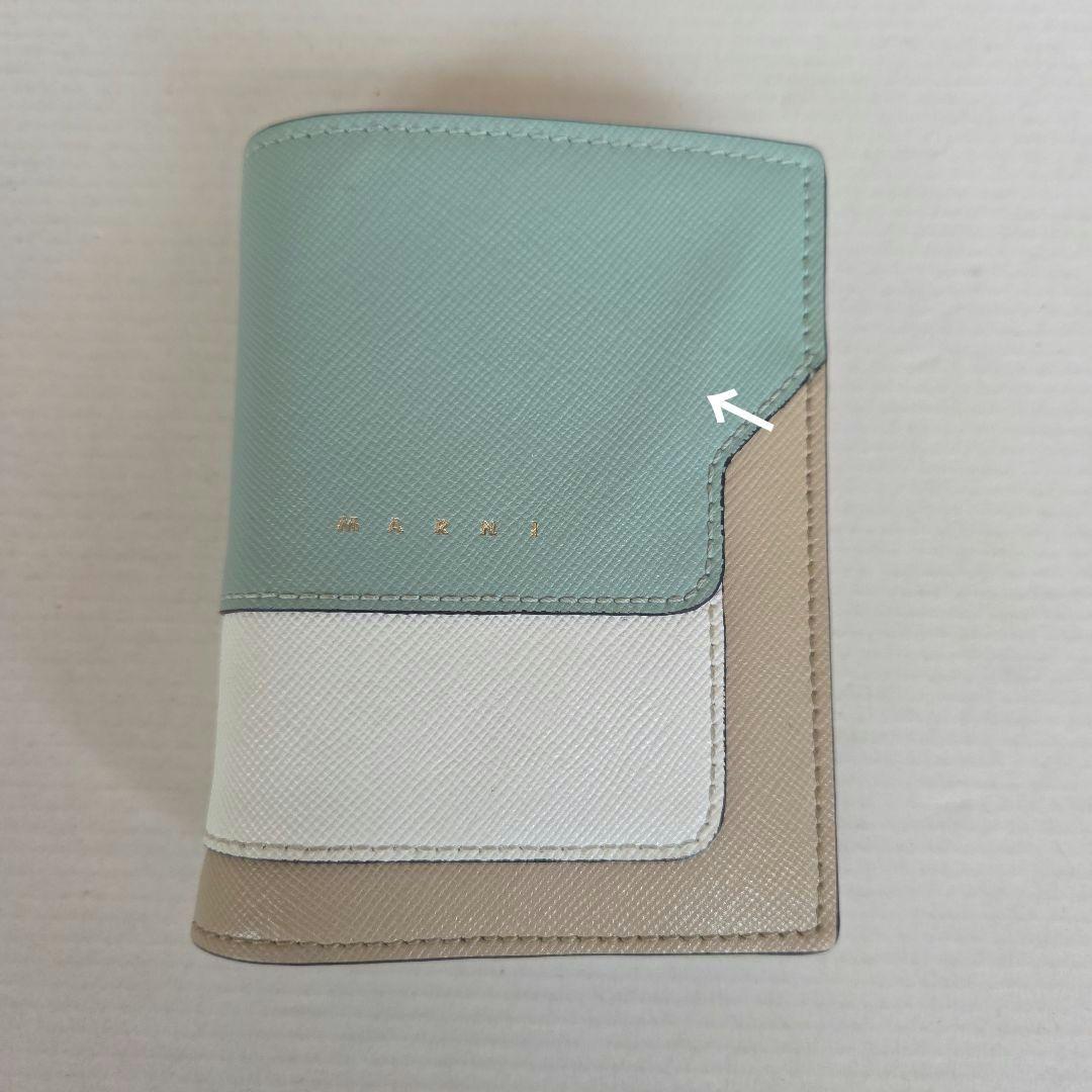 あ*様 マルニ　MARNI　財布　二つ折り