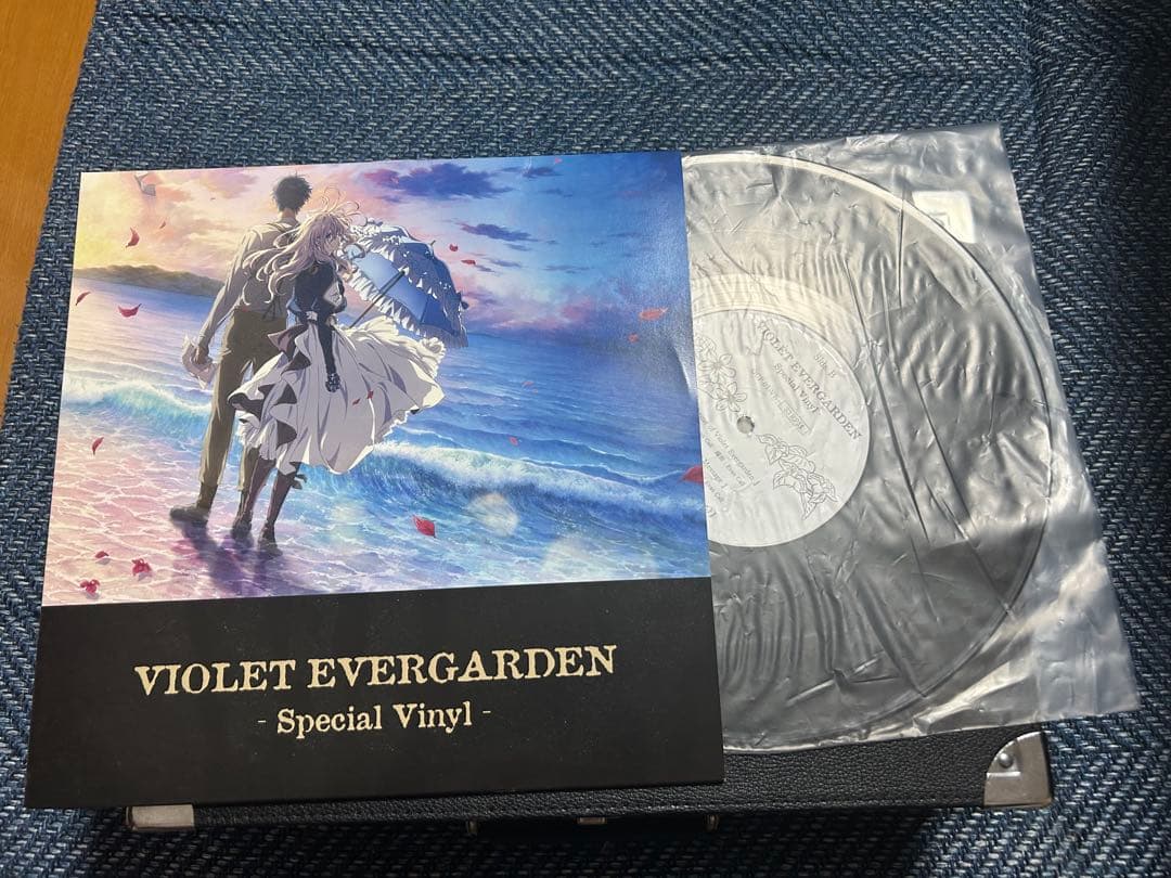 限定品　劇場版　ヴァイオレット・エヴァーガーデン　ターンテーブル