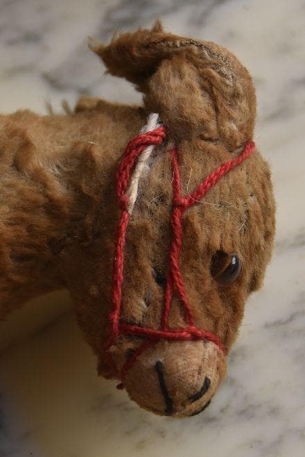 フランスアンティーク　古びたロバさんのぬいぐるみ