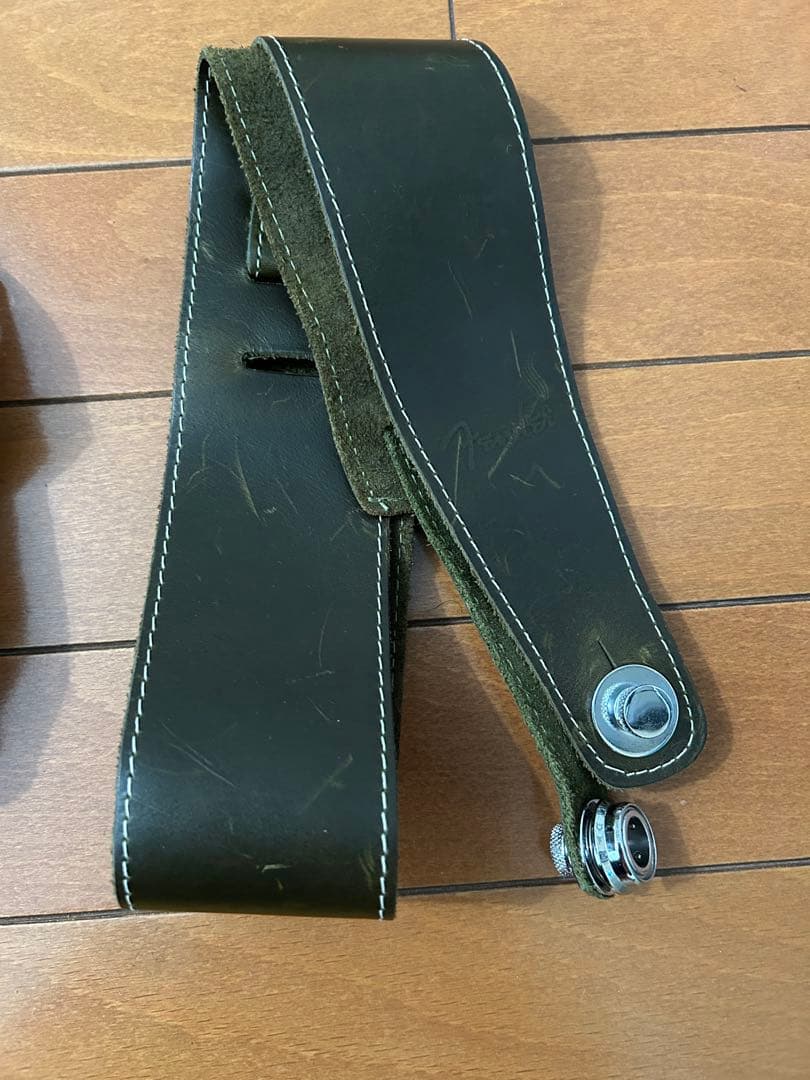 ￼ Fender Japan ST57-TX ピックガードカスタム