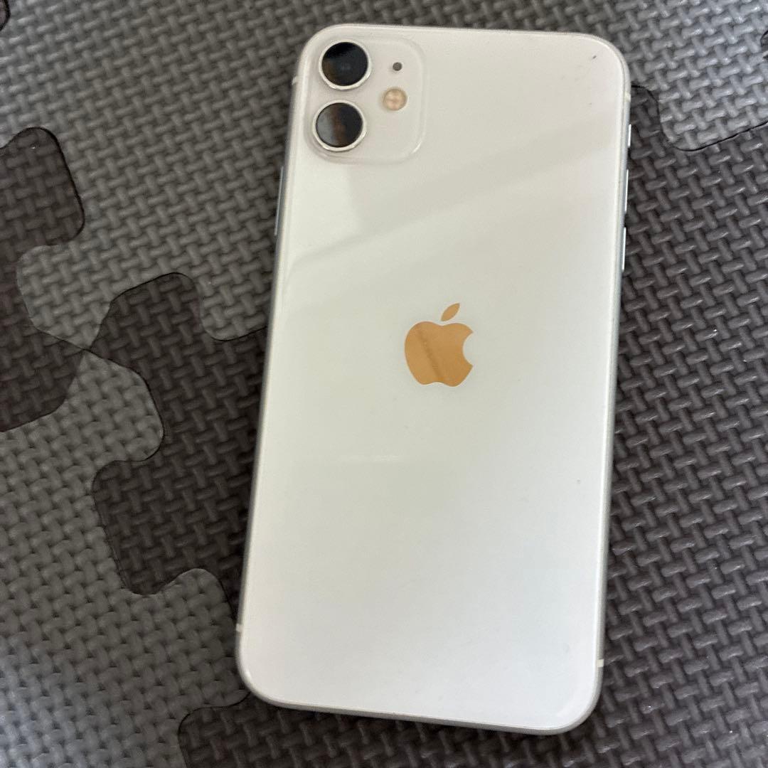 Apple iPhone 11 本体 ホワイト SIMフリー ジャンク品