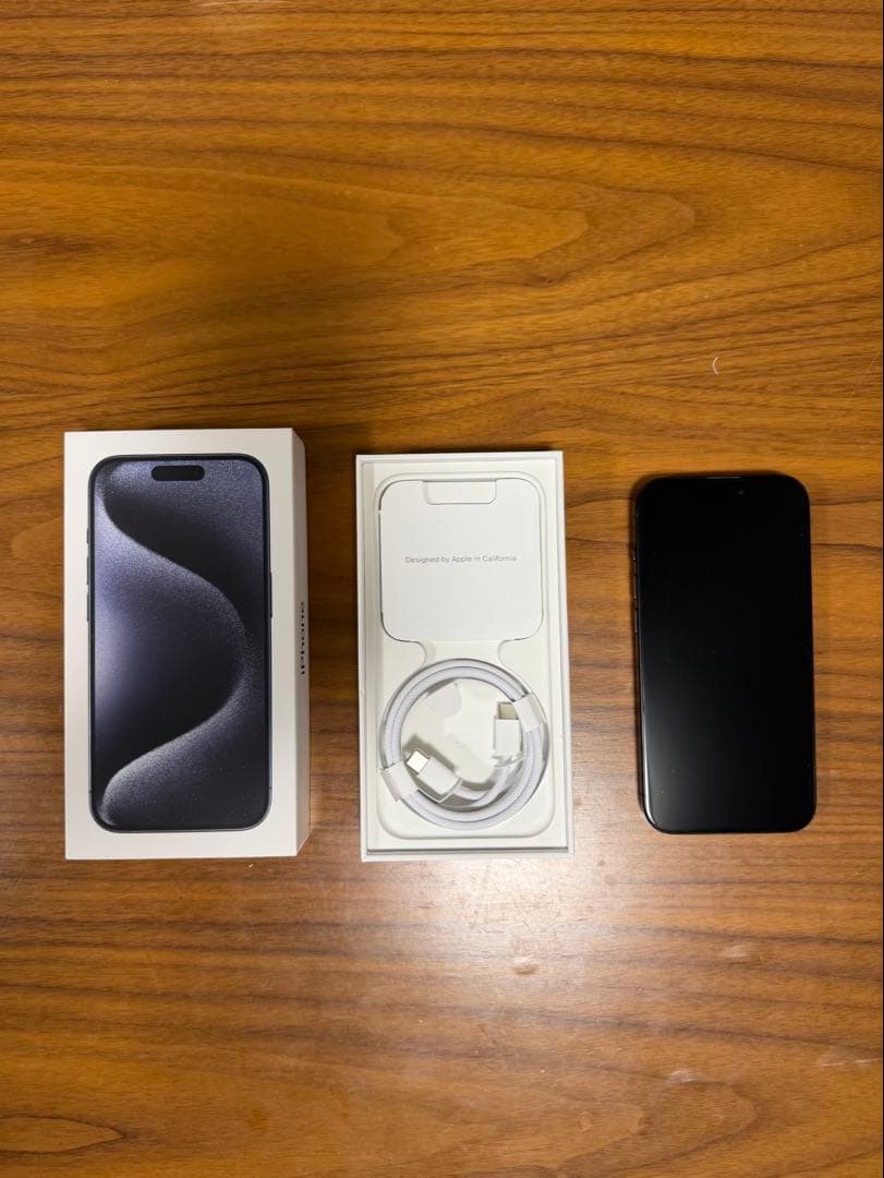 【美品: SIMフリー】iPhone 15pro 256G