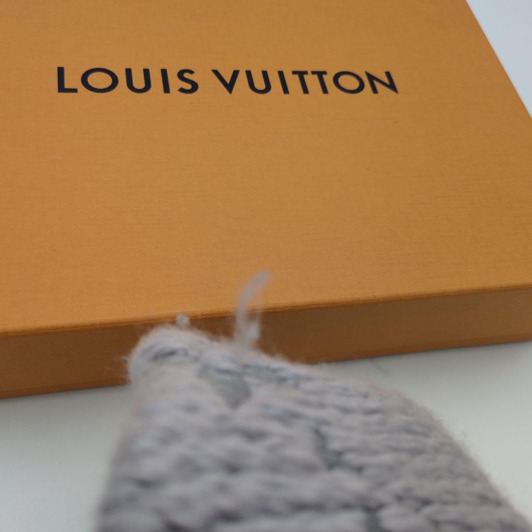 LOUIS VUITTONルイヴィトン＊モノグラム マフラー / ストール