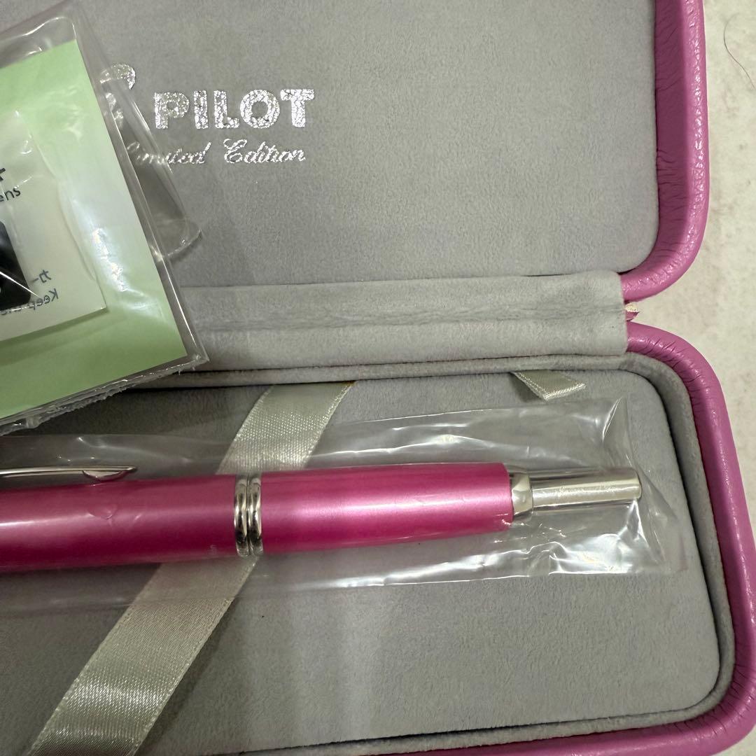 パイロット キャップレス 2011年 限定 ピック 万年筆