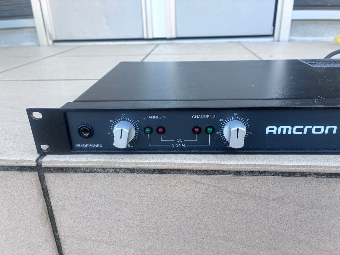 パワーアンプ　crown　D-75R