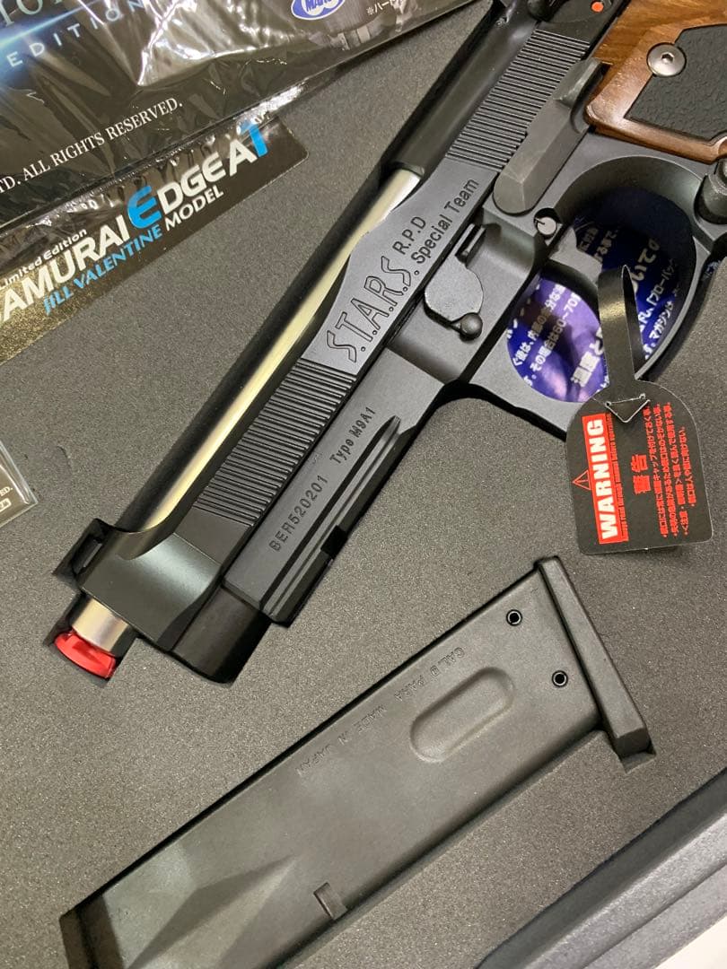 未使用品　東京マルイ M9A1 サムライエッジ ジルバレンタインバイオハザード