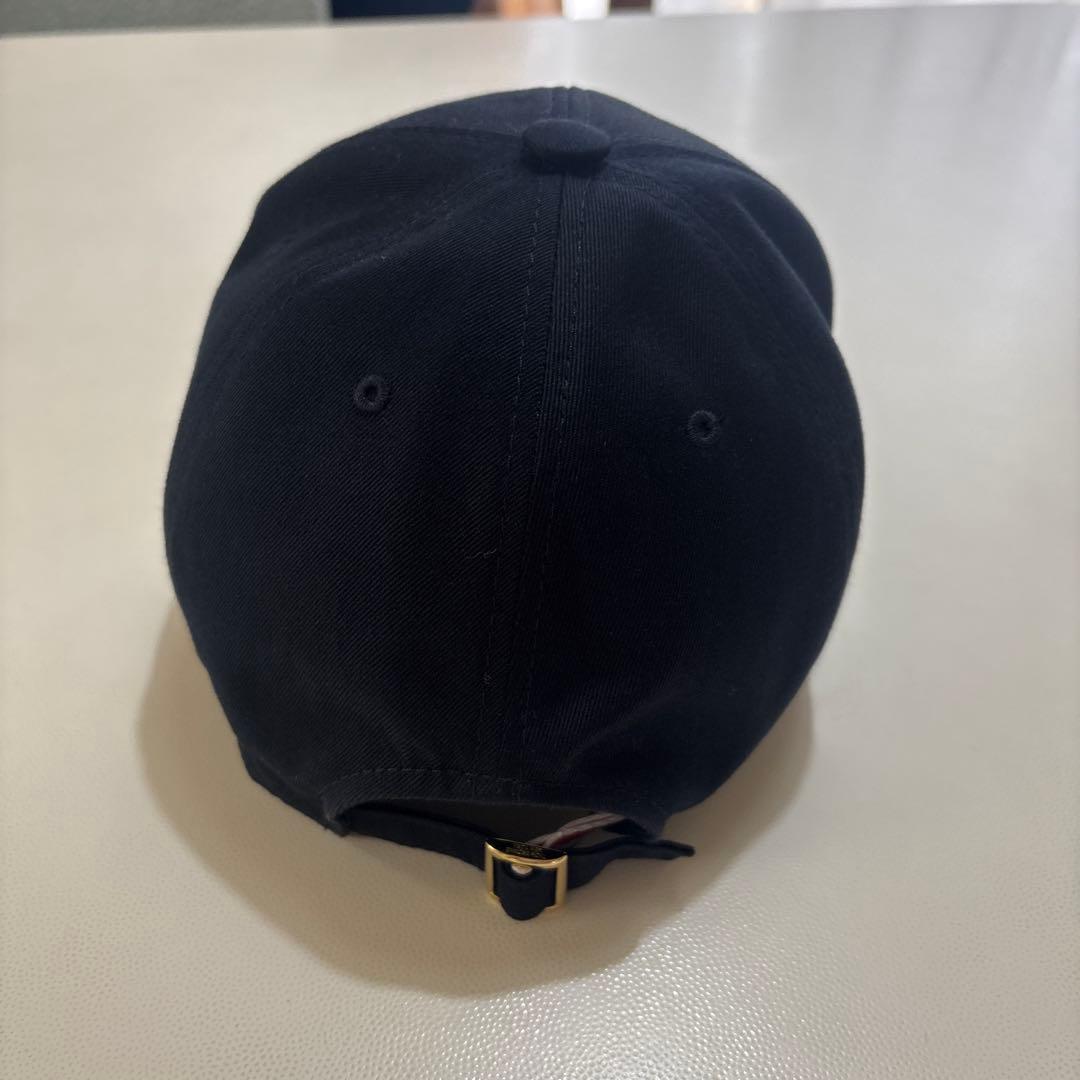 THOM BROWNE. クラシック ツイル 6パネル ベースボールキャップ