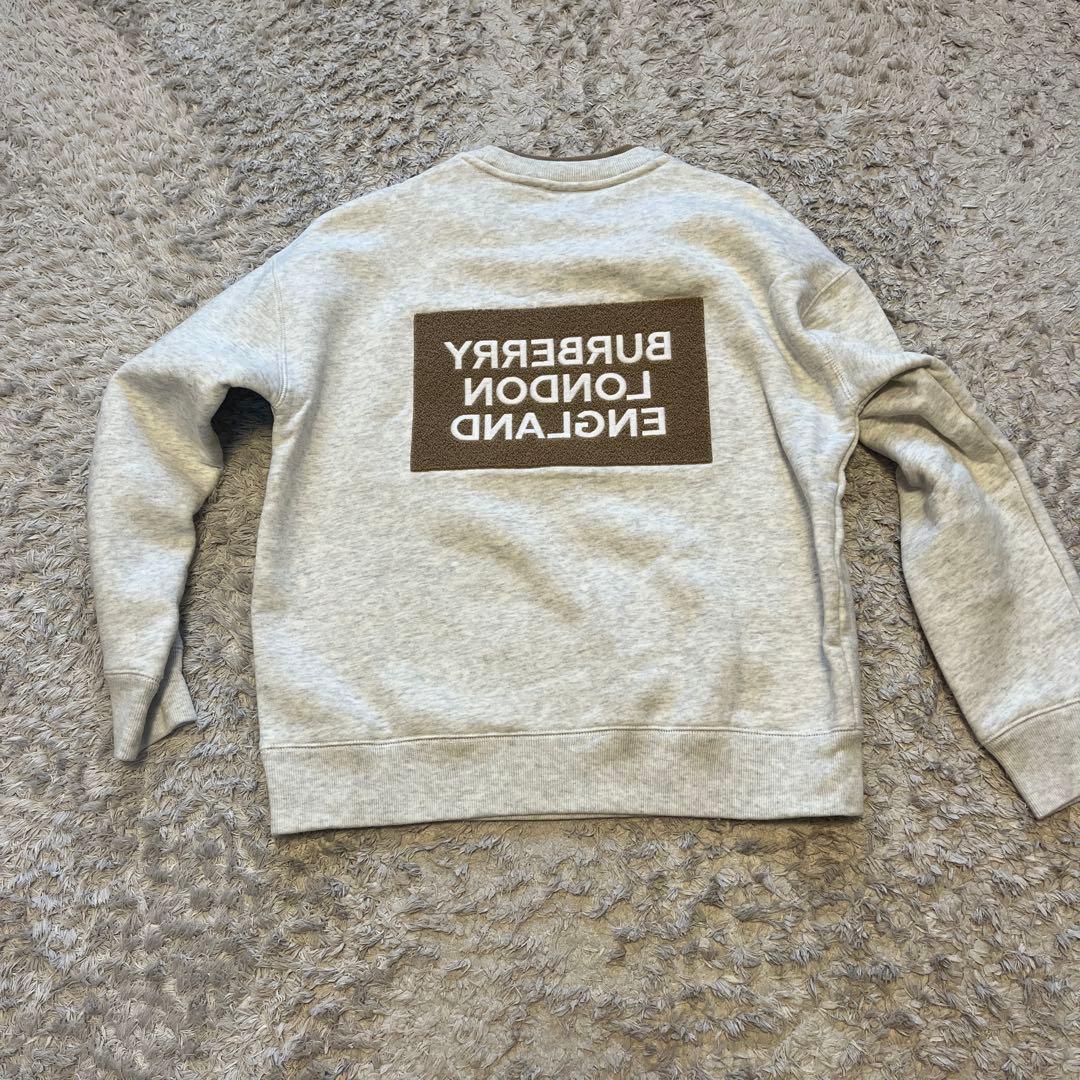 BURBERRY グレー ロゴスウェット 12Y