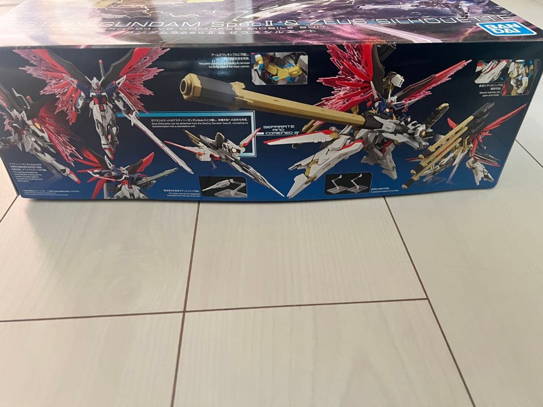 新品未組み立て　HG デスティニーガンダム　SPECⅡ ゼウスシルエット