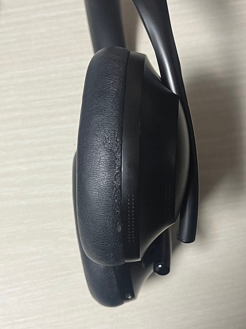 Bose ワイヤレスヘッドホン 収納ケース付き