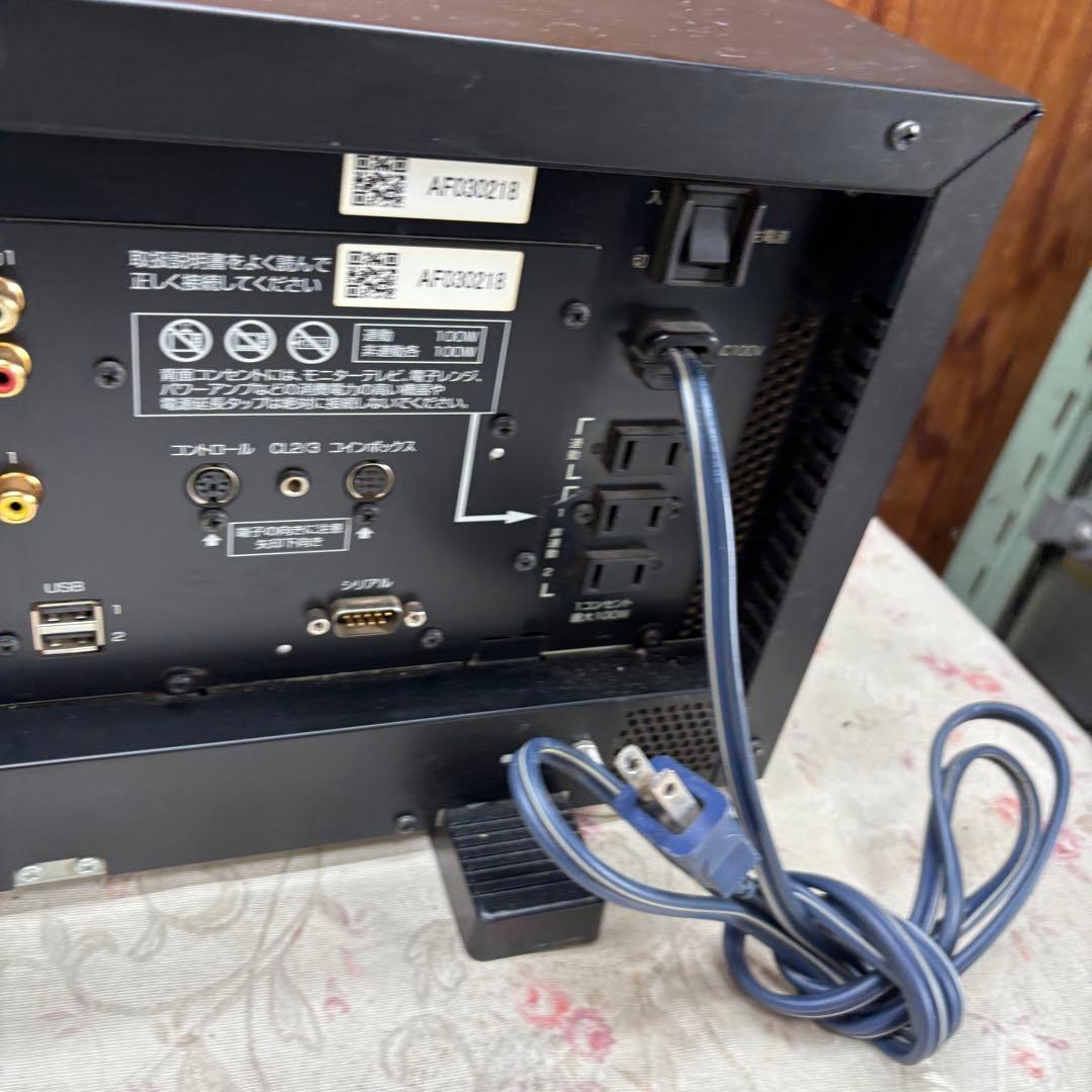 画面傷あり　LIVE DAM DAM-XG5000 カラオケ　業務用②