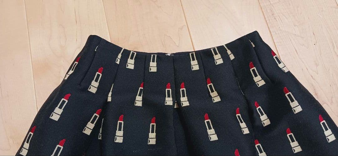 【新品】エムズグレイシー スカート サイズ40 リップ