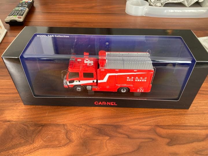 u*0様 [希少]東京消防庁　第6消防方面本部　消防救助機動部隊　救助車　模型