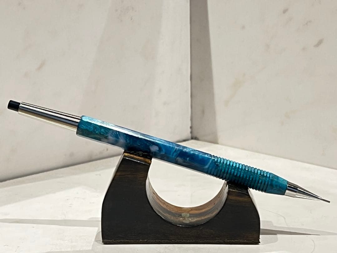 pg5 HW②1-1　八角軸ステンノックカバーロング　スリット