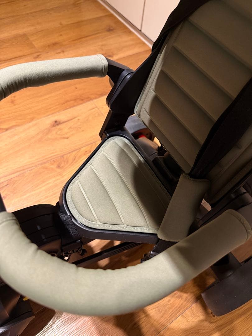 doona Liki Trike【世界最小折りたたみ三輪車】リキトライク カーキ