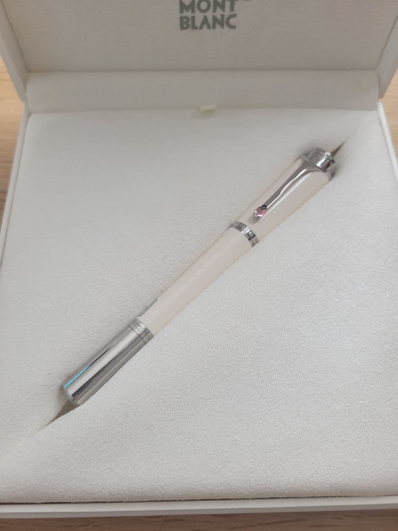 MONTBLANC 万年筆　プリンセス グレース・デ・モナコ