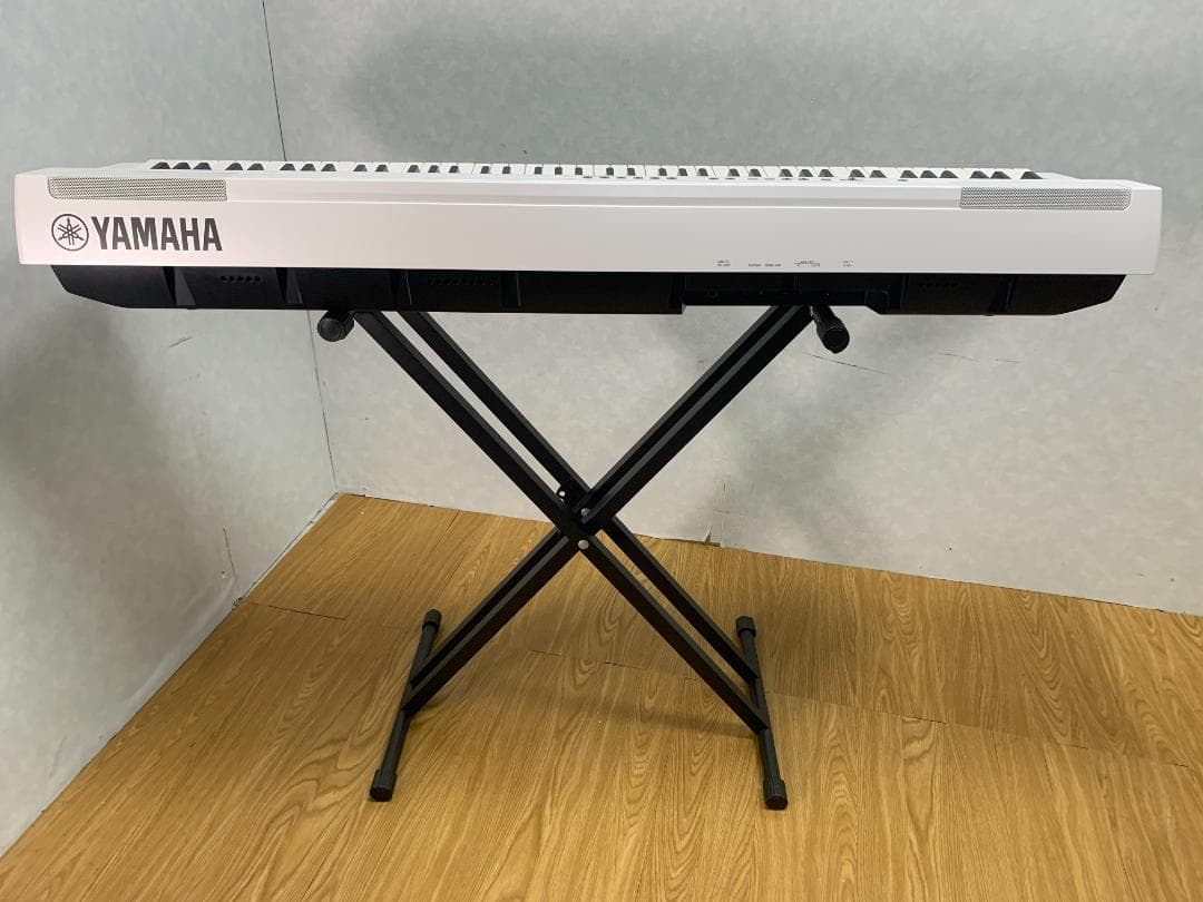 Y☆860 ヤマハ 電子ピアノ P-125a スタンド付 2022年製